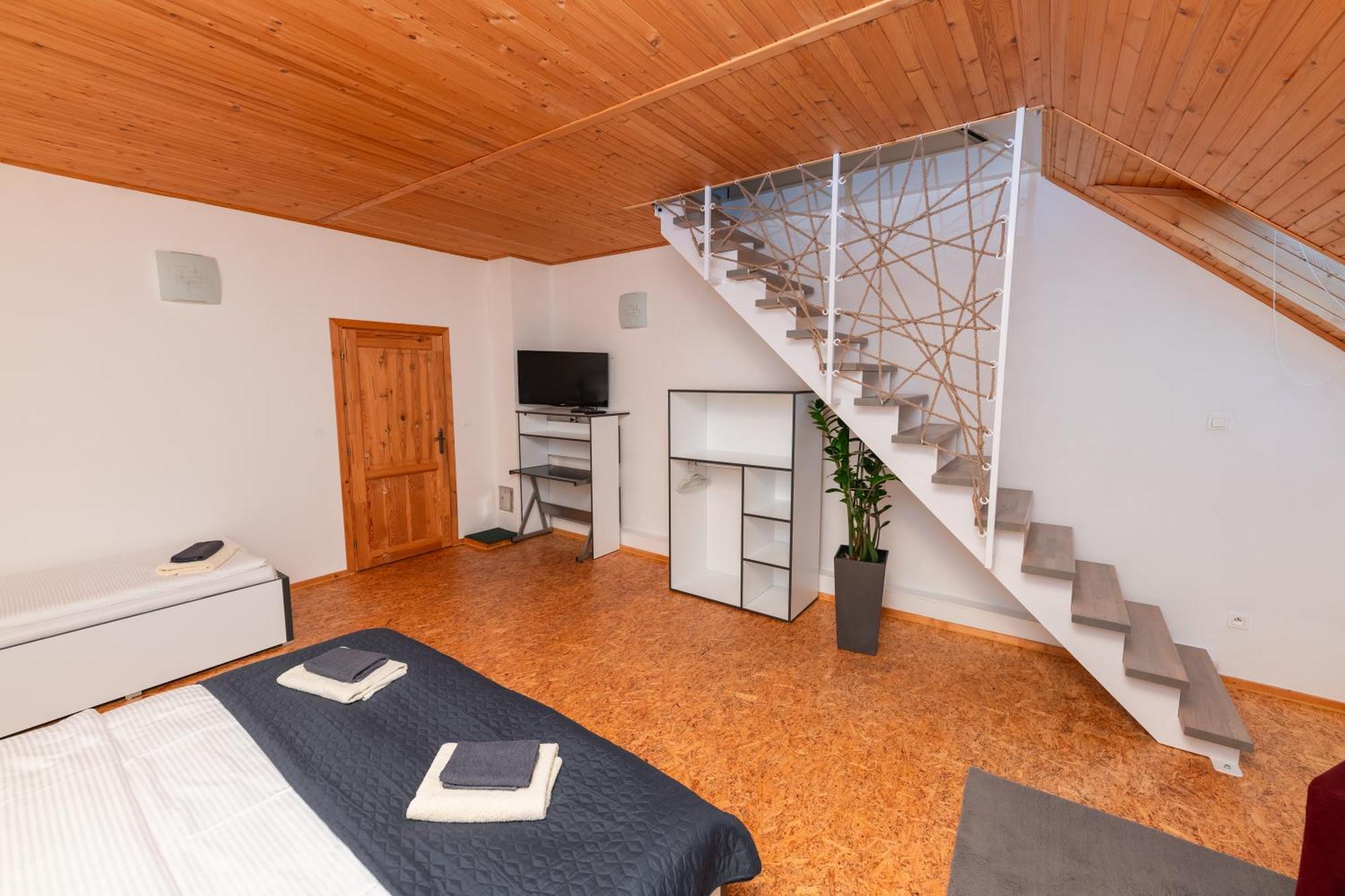Penzion Ruzbasky Stara Lesna Exterior foto