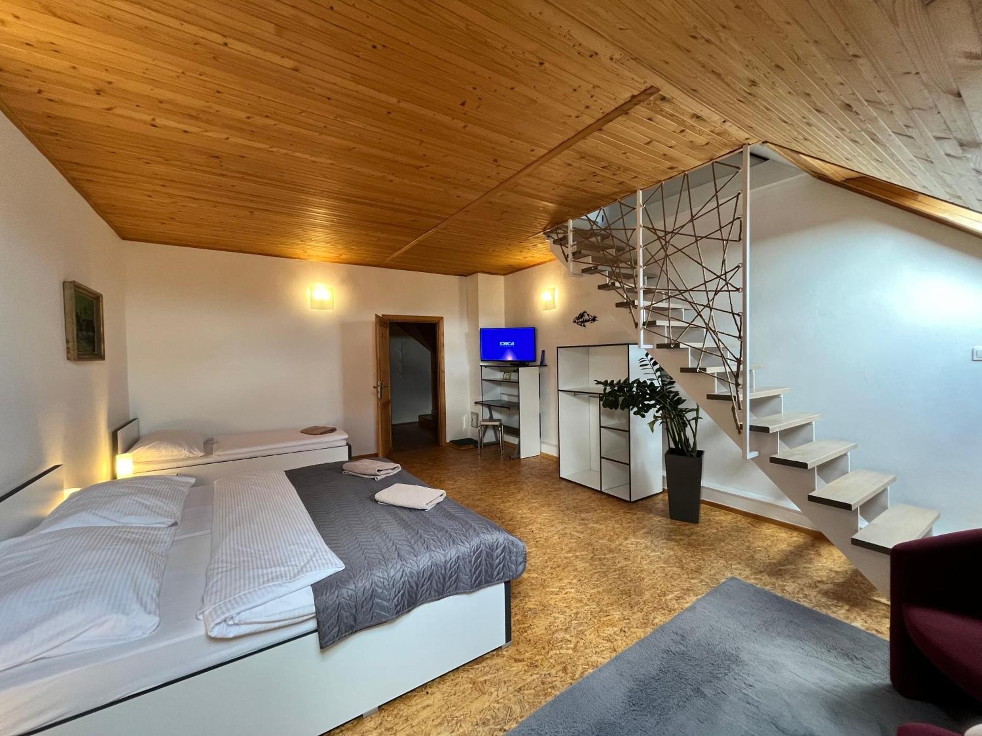 Penzion Ruzbasky Stara Lesna Quarto foto