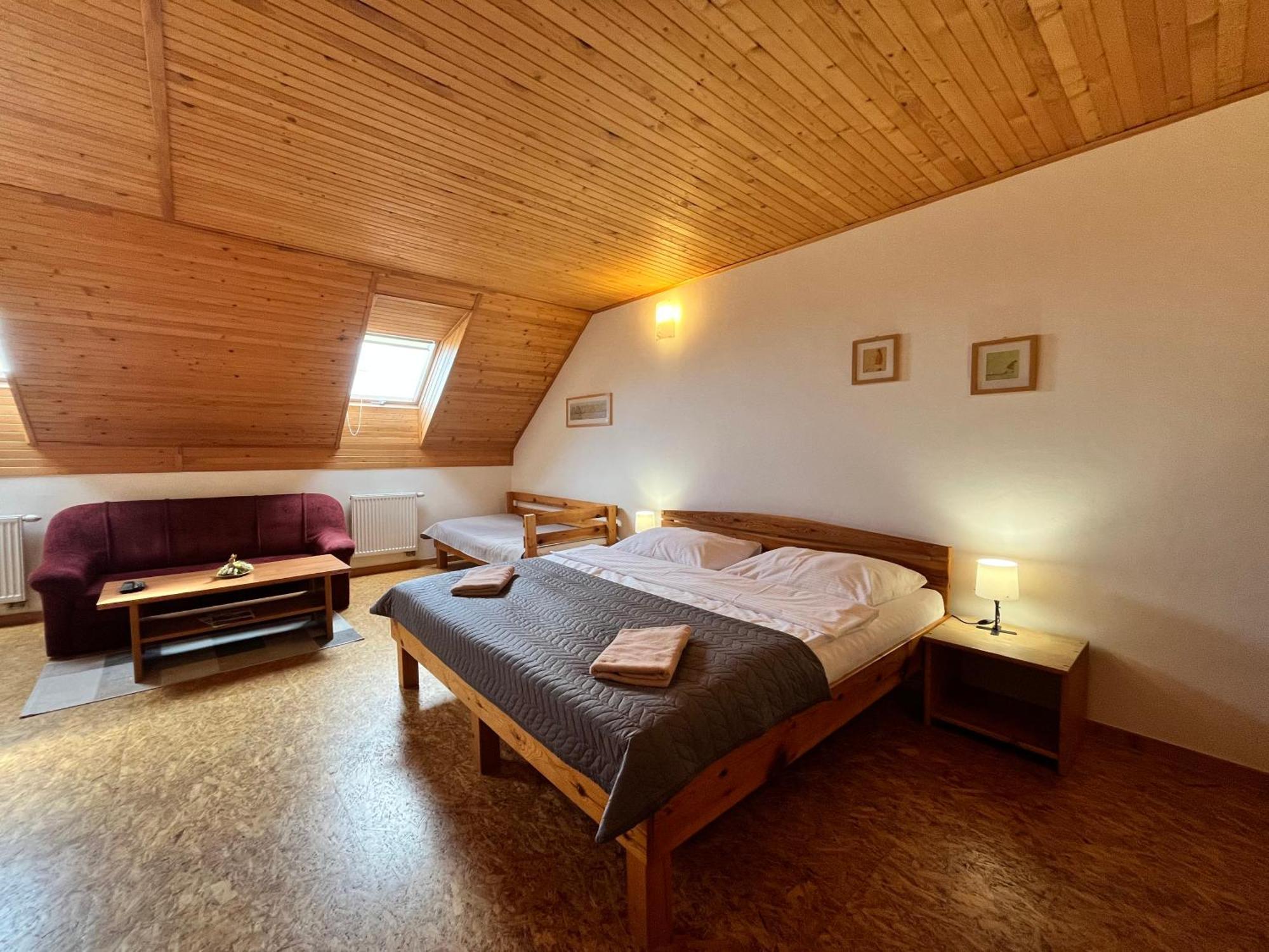 Penzion Ruzbasky Stara Lesna Quarto foto